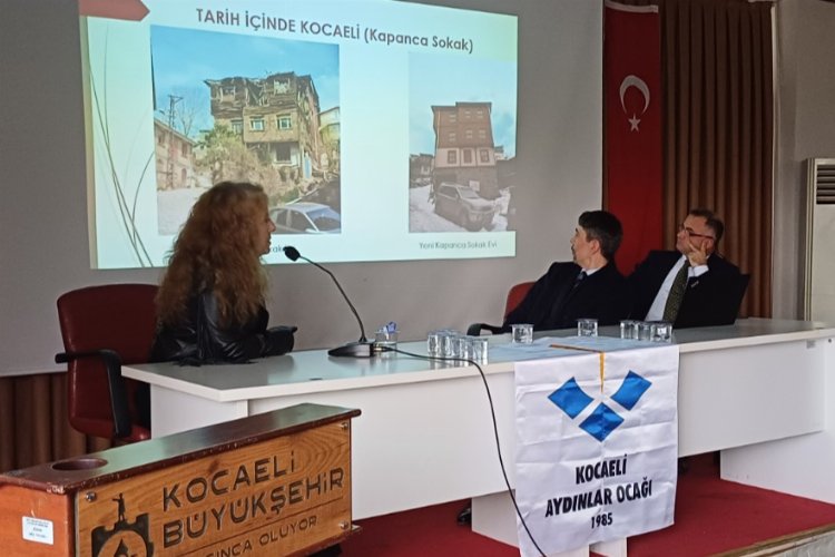 Kocaeli Aydınlar Ocağı'nda şehrin yeniden inşaası konuşuldu -