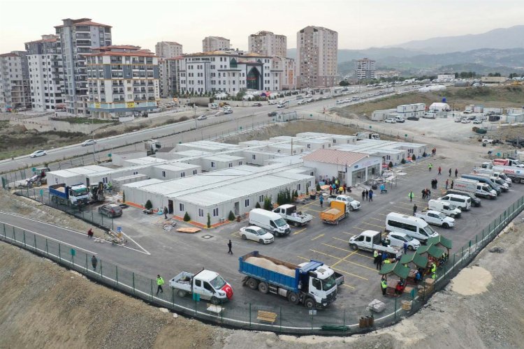 Kocaeli Büyükşehir Hastanesi Hatay'da hasta kabulüne başladı -