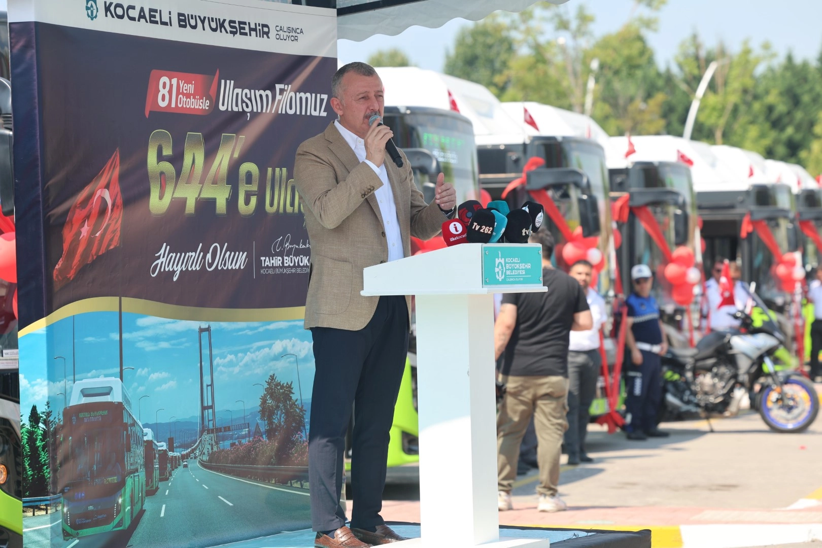 Kocaeli'de 50 yeni otobüs hizmete alındı -