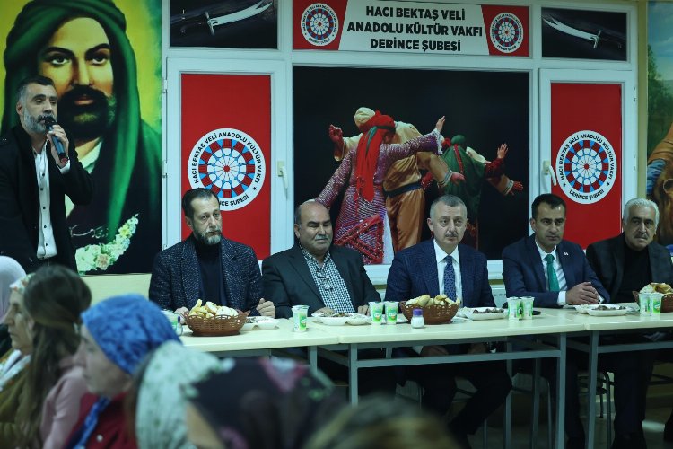 Kocaeli'de Başkan Büyükakın canlarla iftar yaptı -