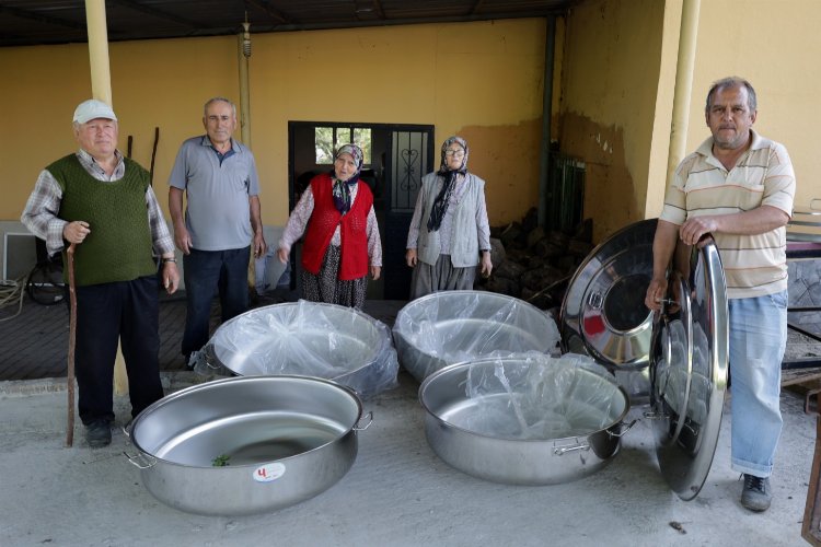 Kocaeli’de Cemevlerine 'tencere' desteği -