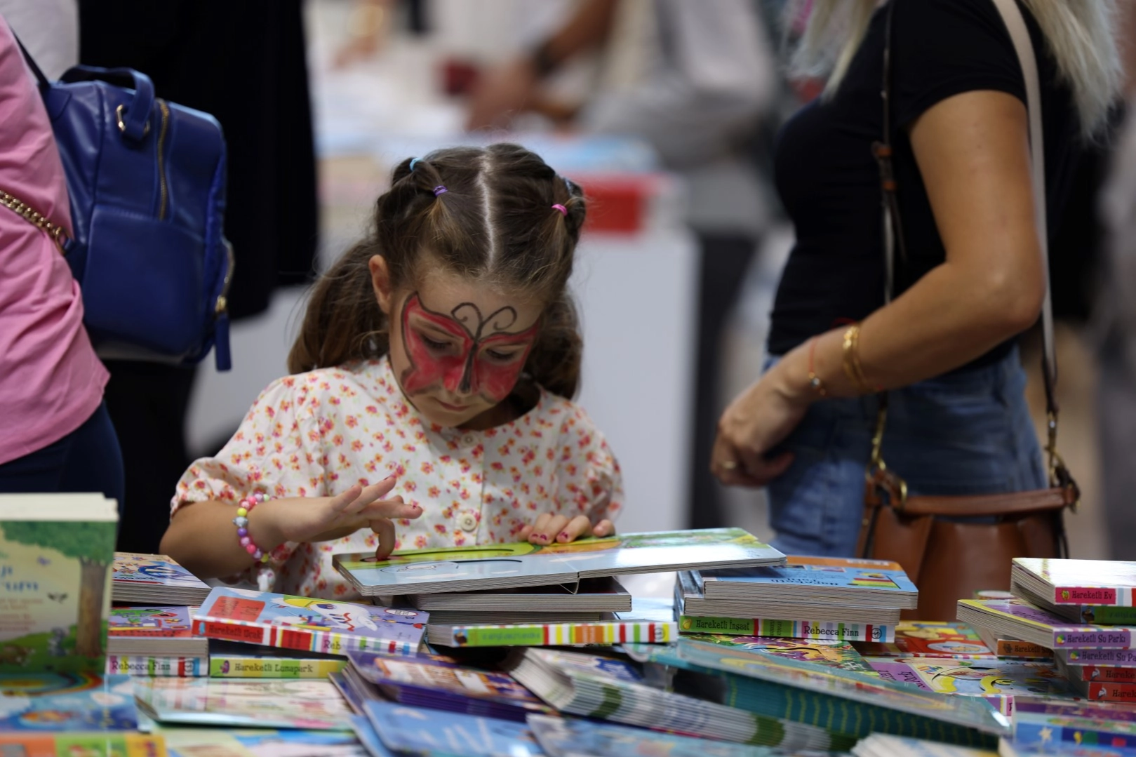 Kocaeli'de çocukları mutlu olduğu fuar -