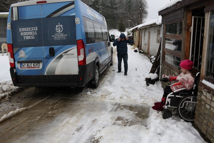 Kocaeli'de karda kışta herkesin yanında -