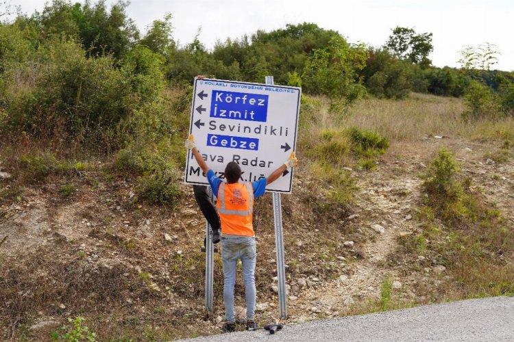 Kocaeli'de kırsala işaret ve yönlendirme seferberliği -