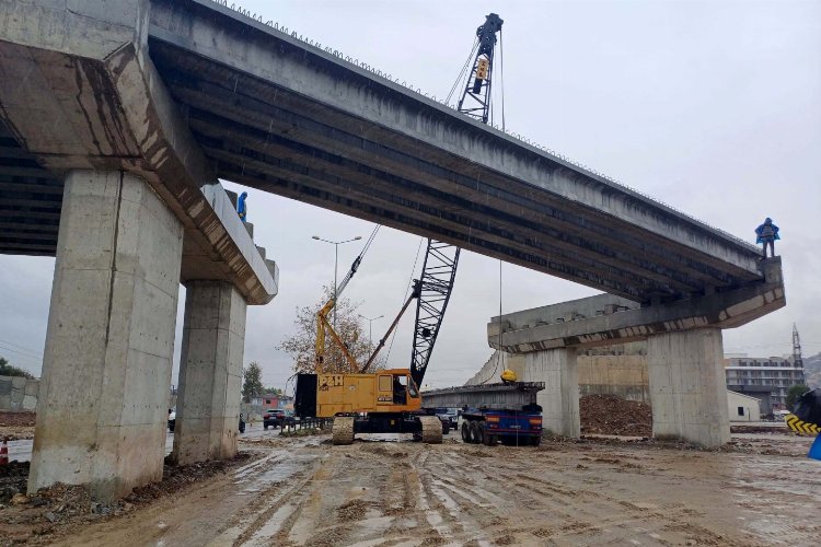 Kocaeli'de Yeşilova-Solaklar Kavşağı’nda ilerleme yüzde 60 -