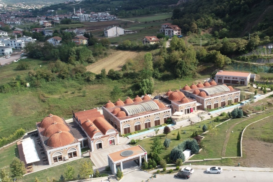 Kocaeli Gölcük'de otel yapımı şartıyla yer satışı -