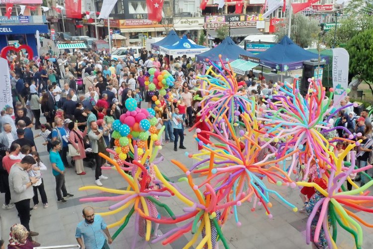 Kocaeli İzmit'te tam bir bayram havası esti -