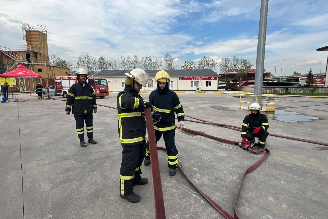 Kocaeli'nin Gönüllü İtfaiyeci ordusu büyüyor -