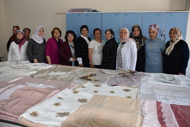 Kocasinan Akademi kocaman bir aile -