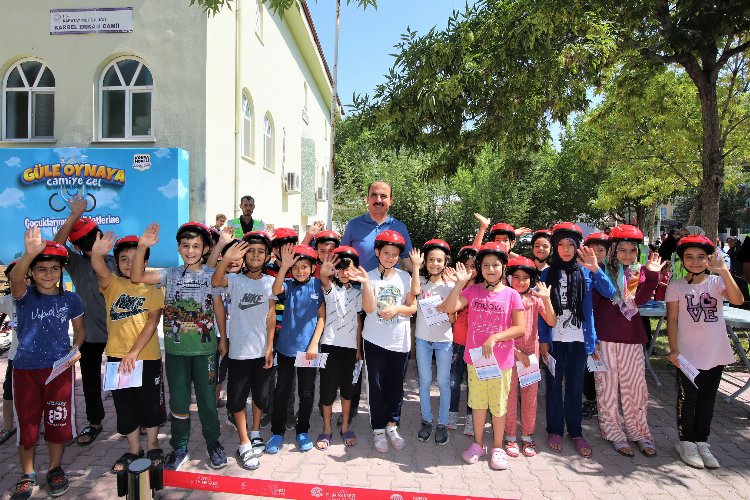 Konya'da 'Güle Oynaya Camiye' -