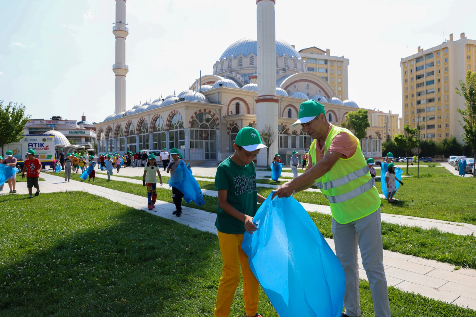 Konya Selçuklu'da örnek temizlik -