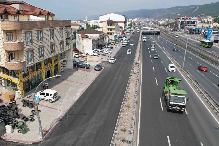 Körfez Eşref Bitlis Caddesi ışıl ışıl oldu -