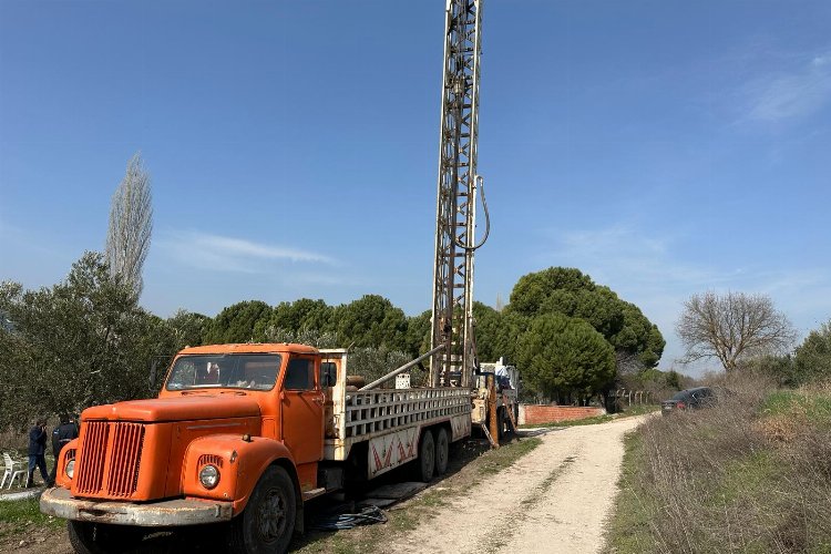 Kırkağaç ilçe merkezi için sondaj çalışmaları devam ediyor -