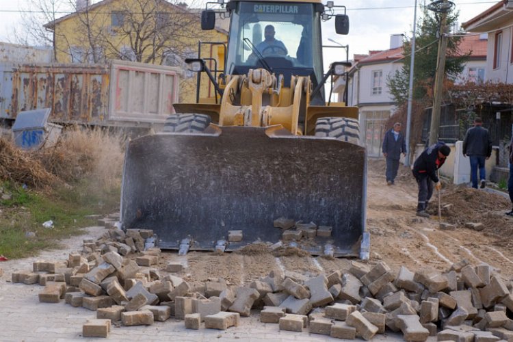 Kütahya Yoncalı'da üst yapı çalışması