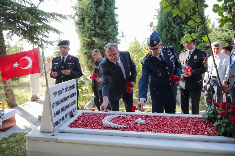 Kütahya protokolü şehitliği unutmadı -