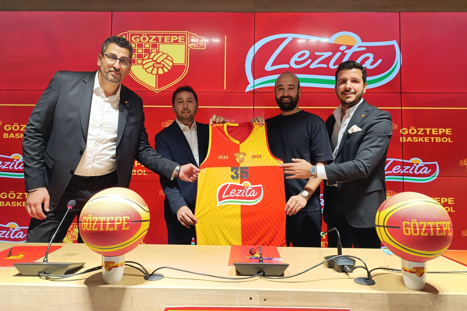 Lezita ve Göztepe Basketbol sponsorluk anlaşması imzaladı -