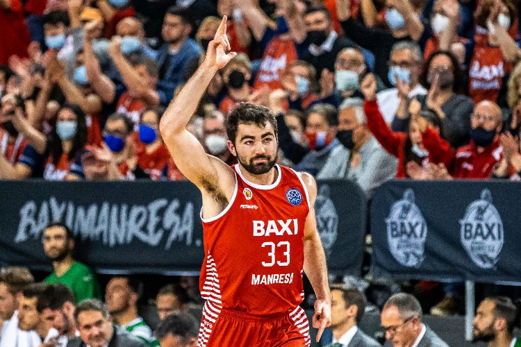 Luke Maye TOFAŞ'ta -