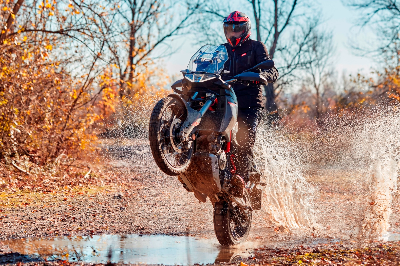 Macera motosiklet tutkunları Kemer'de yarışacak -