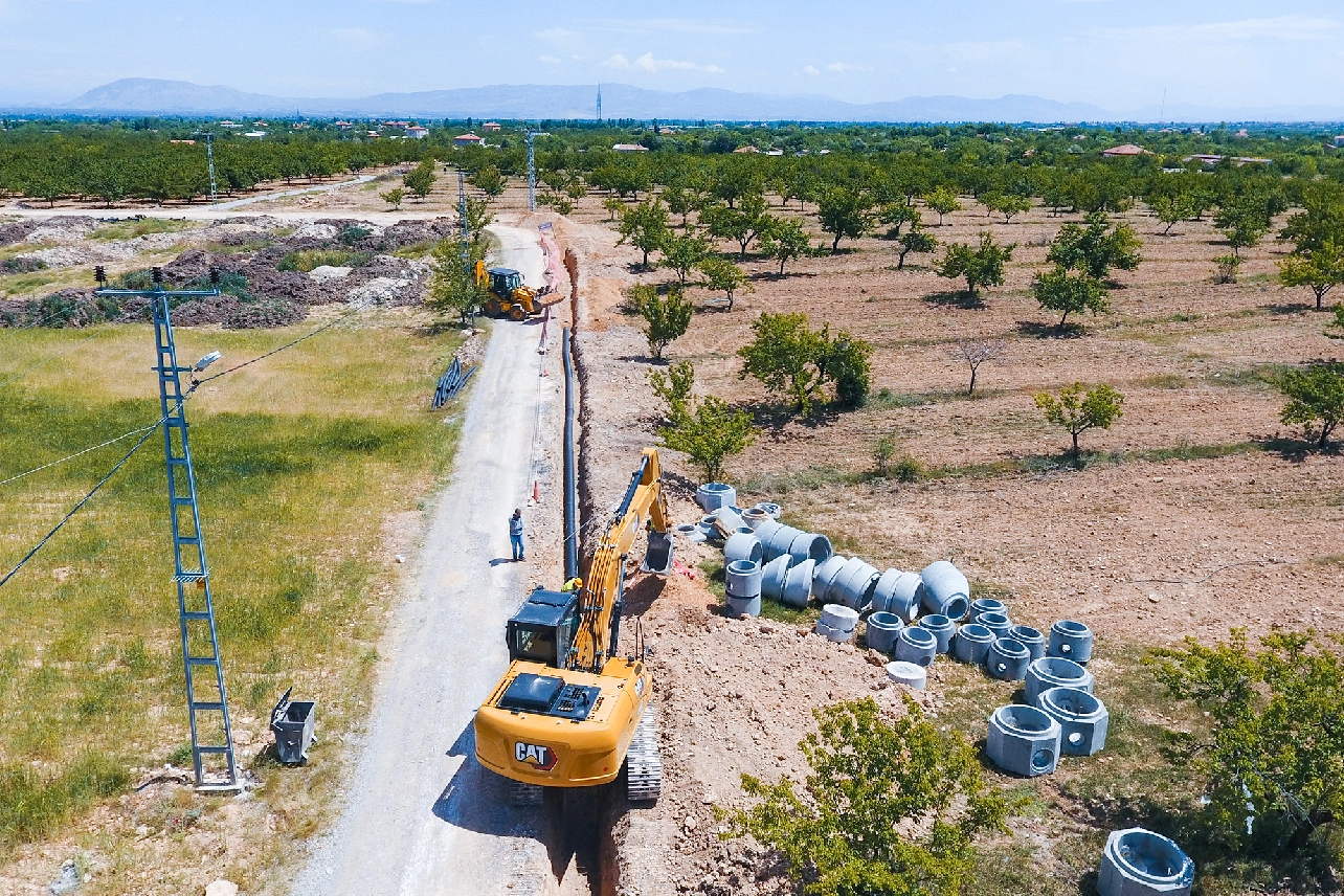 Malatya Tepeköy'e 8 bin metrelik kanalizasyon hattı -