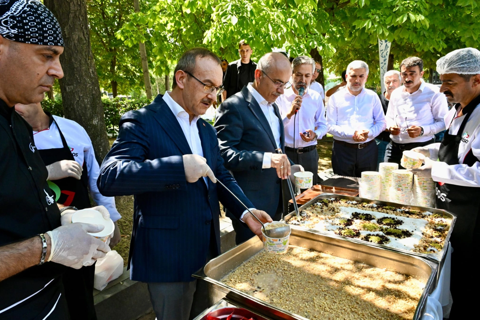 Malatya Vefa Konağı'nda aşure ikramı -