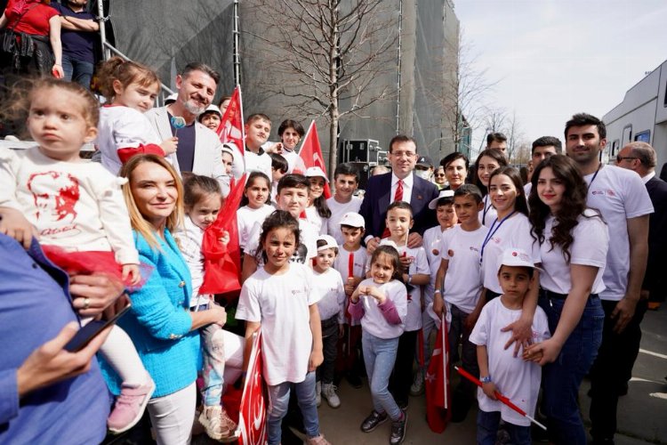 İmamoğlu: Ülkemizin geleceği çok aydınlık -