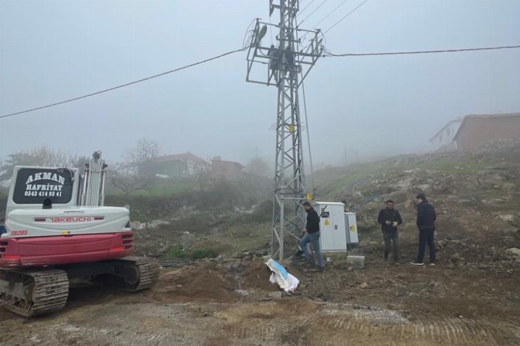 Manisa Çelikli'ye enerji nakil hattı döşedi -