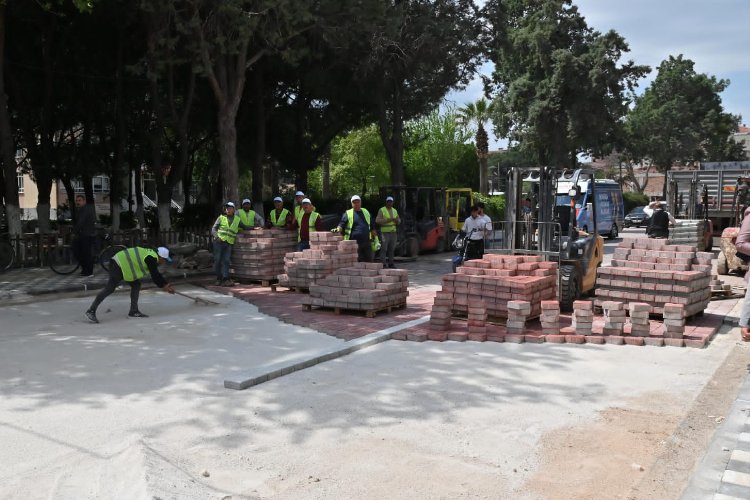 Manisa'da prestij caddelere Başkan Ergün'den yakın mercek -