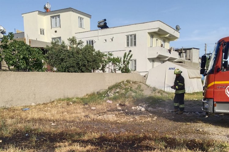 Manisa İtfaiyesi afet bölgesinde yoğun mesaide -