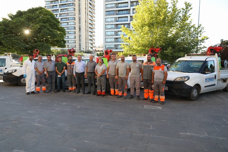 Melikgazi Belediyesi ilçenin her mahallesinde kapsamlı ilaçlama çalışması yapıyor -