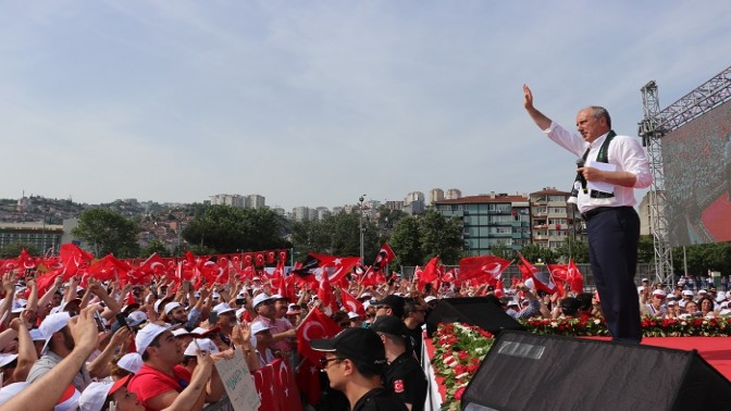 MUHARREM İNCE, KOCAELİDE KONUŞTU