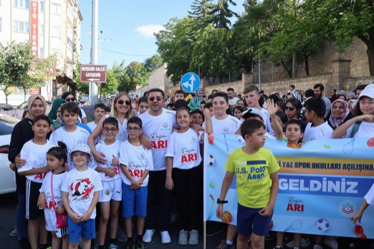 Nevşehir'de Yaz Spor Okulları'na görkemli açılış -