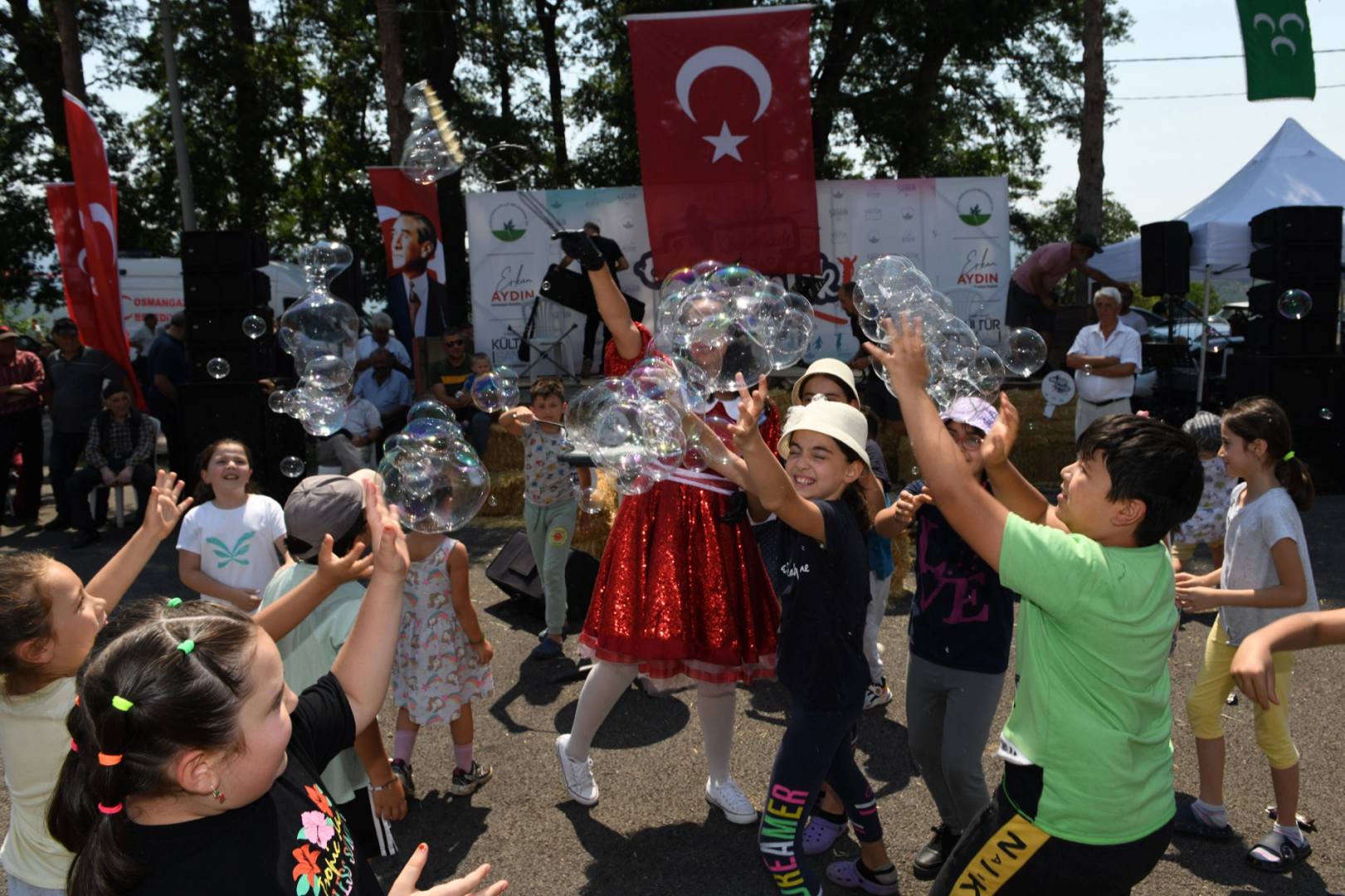 Osmangazi’nin köylerinde şenlik sürüyor -