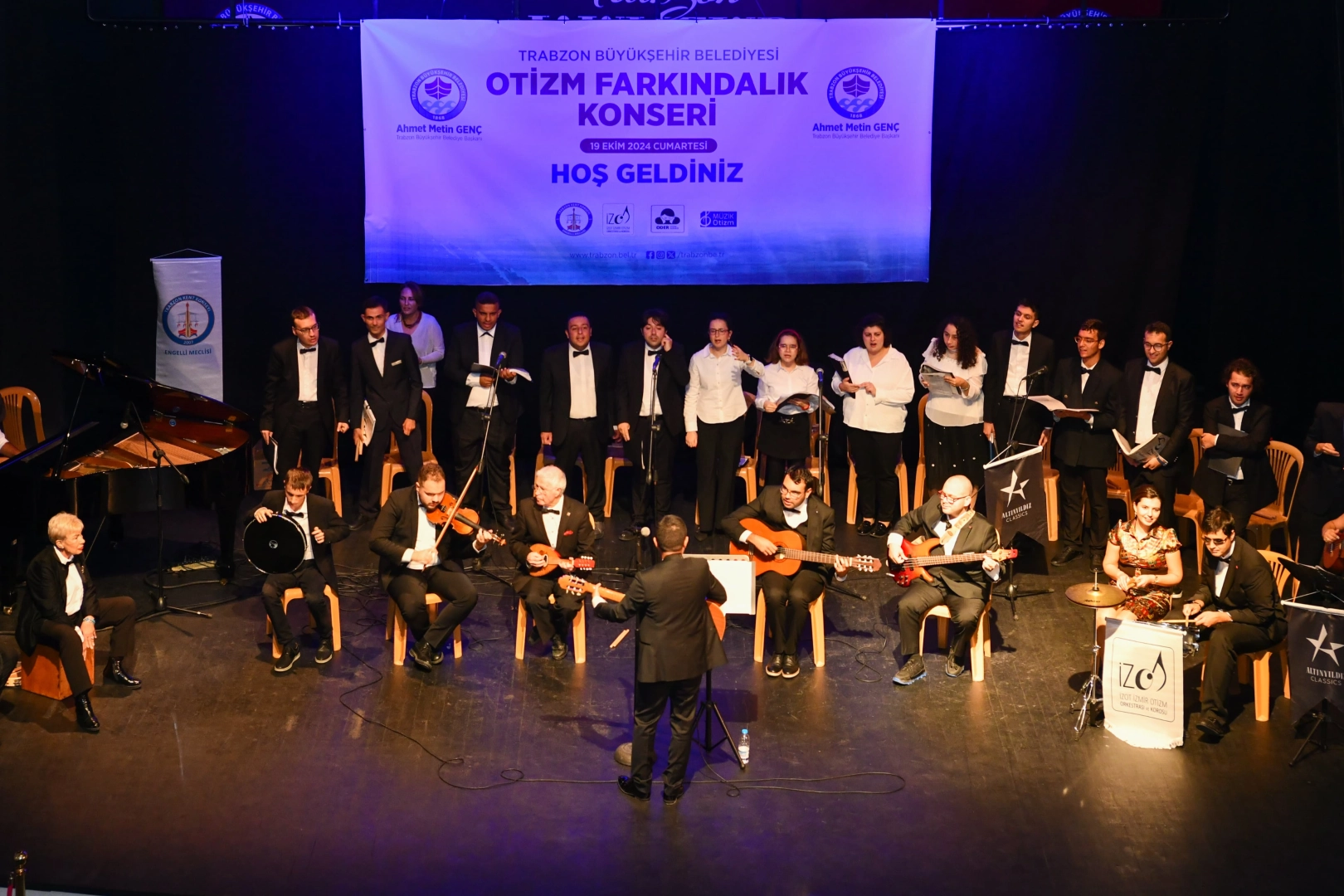 Otizmli bireylerden unutulmaz konser -