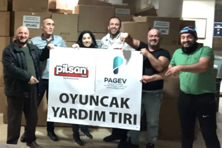 PAGEV'den çocuksu mutluluk -