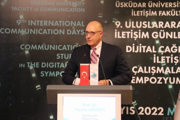 Prof. Dr. Paul Argenti: “Şirketler, iletişimi ve söylemi bireylere kaydırmış durumda