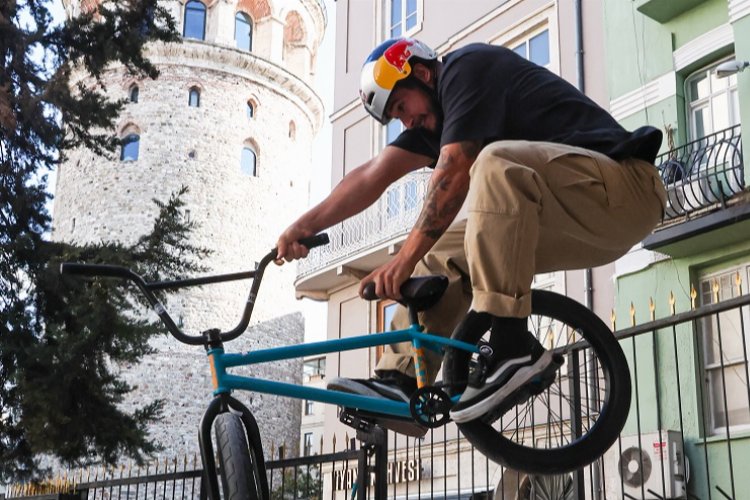 Red Bull Bike geliyor -