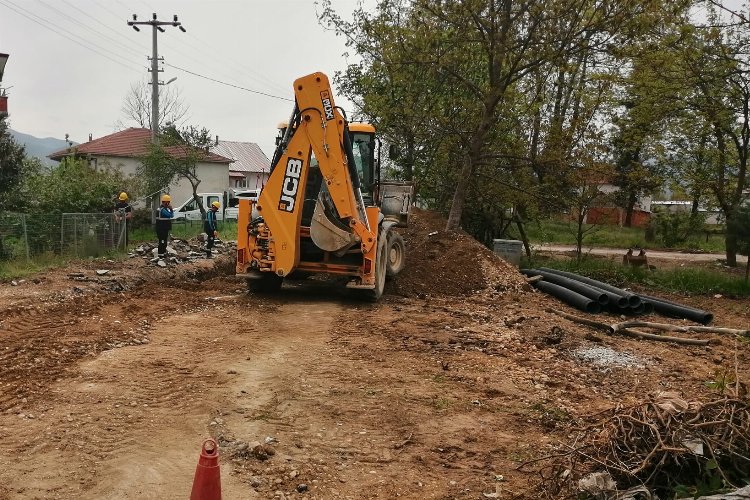 Sakarya Akyazı'da altyapı çalışmaları sürüyor -