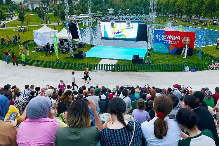 Sakarya'da çocuklar ve aileleri 'Millet'te buluştu -