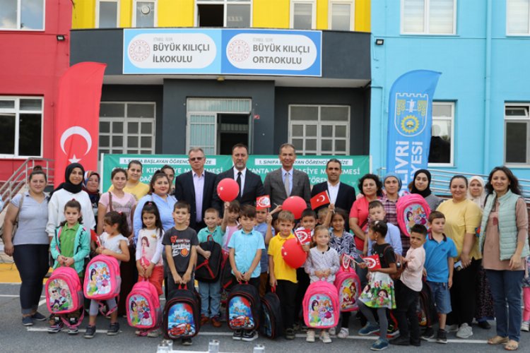 Silivri'de 3 bin 500 öğrenciye destek -