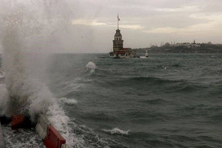 İstanbul'a fırtına uyarısı -