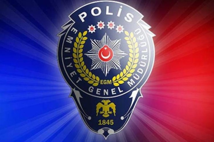 İstanbul Çatalca'da polis memurlarını taşıyan minibüs devrildi: 14 yaralı -