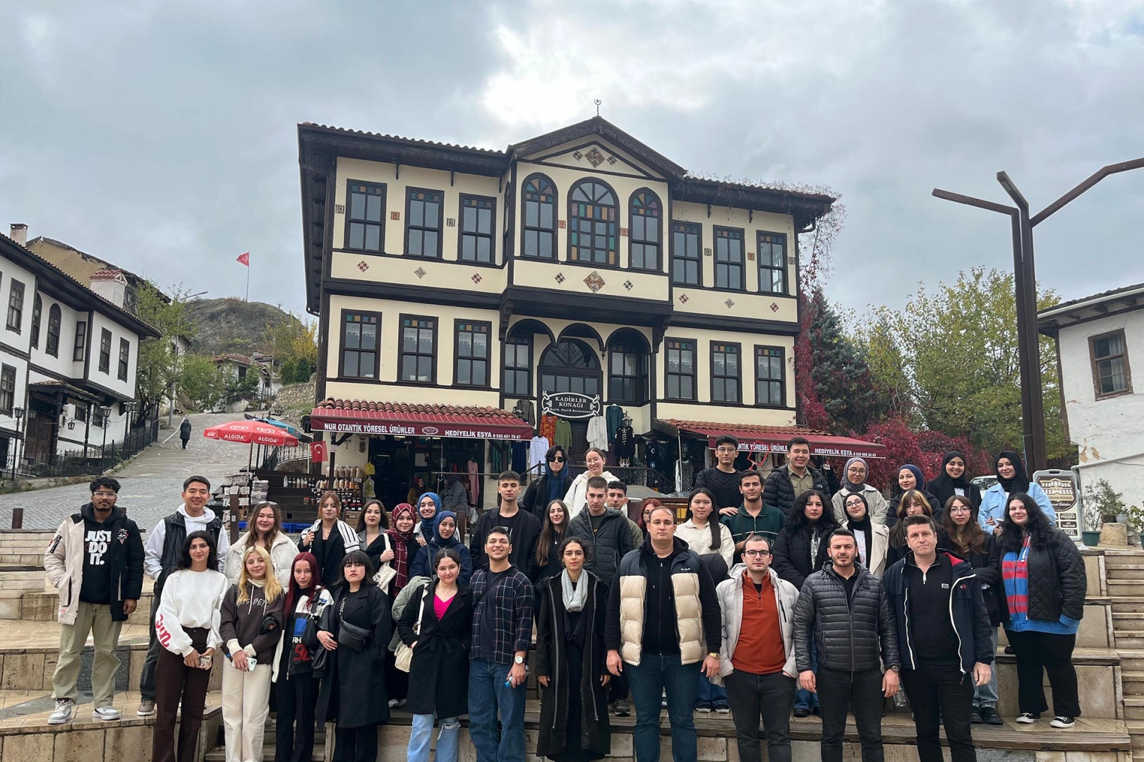 SUBÜ’nün gençleri Sakarya’nın tarihinde yolculuğa çıktı -