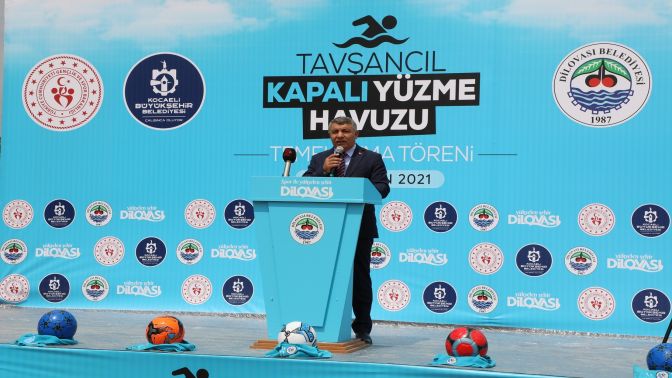 Tavşancıl Yarı Olimpik Yüzme Havuzunun Temeli Atıldı