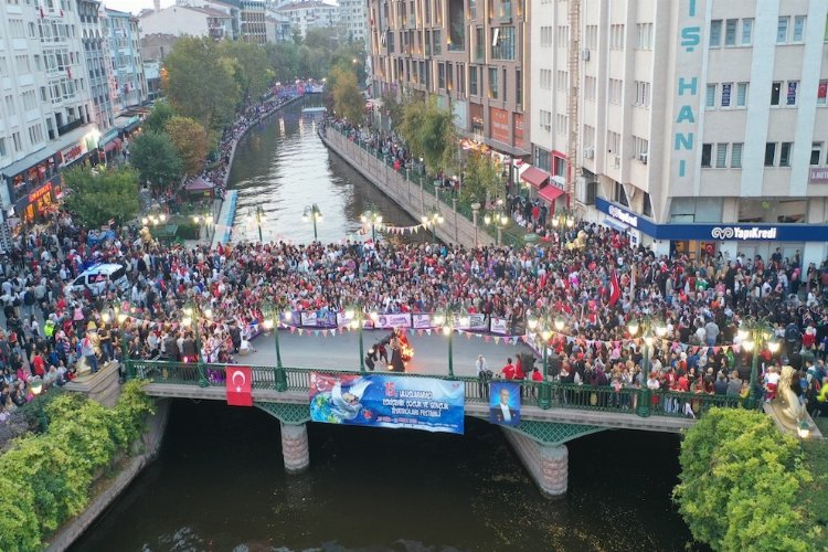 2023 yılında turist yağdı -