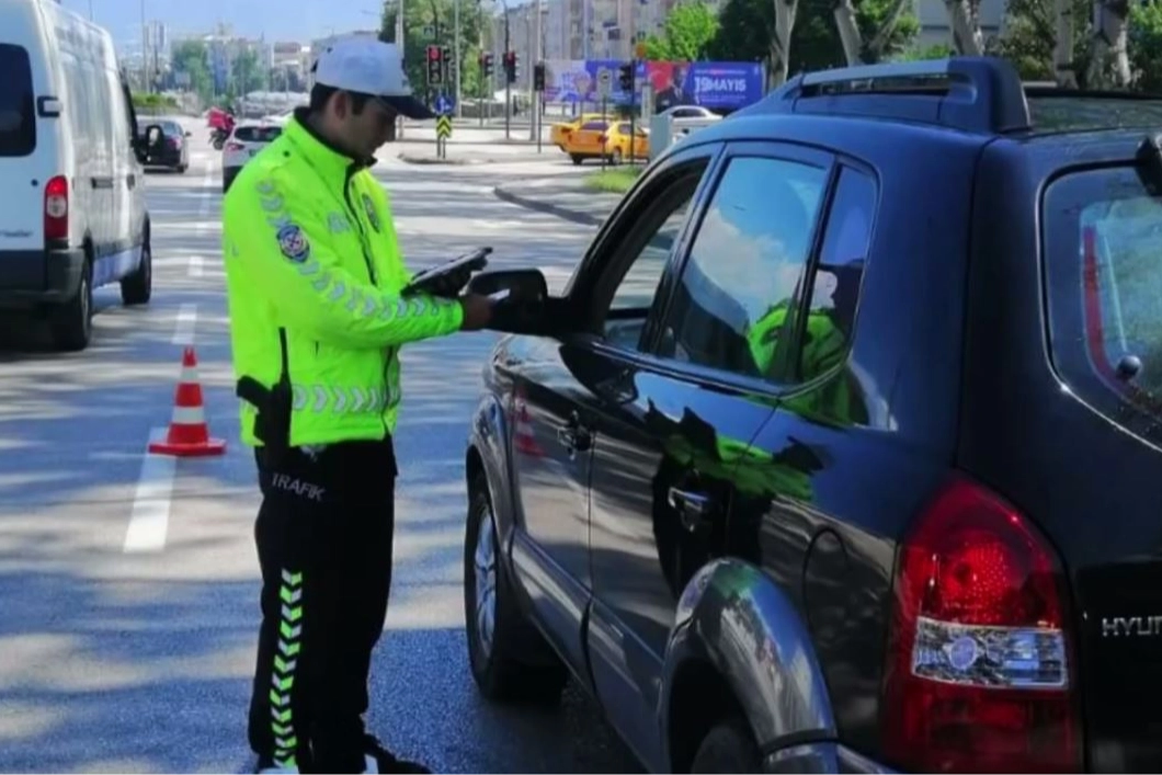 3 milyona yakın araç denetlendi -