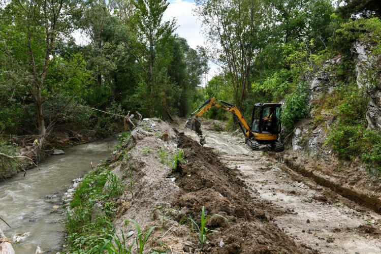 5 yıldır atıl kanal temizlendi -