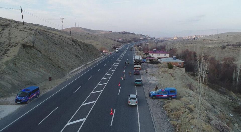 Malatya Jandarması aranan 128 kişiyi yakaladı