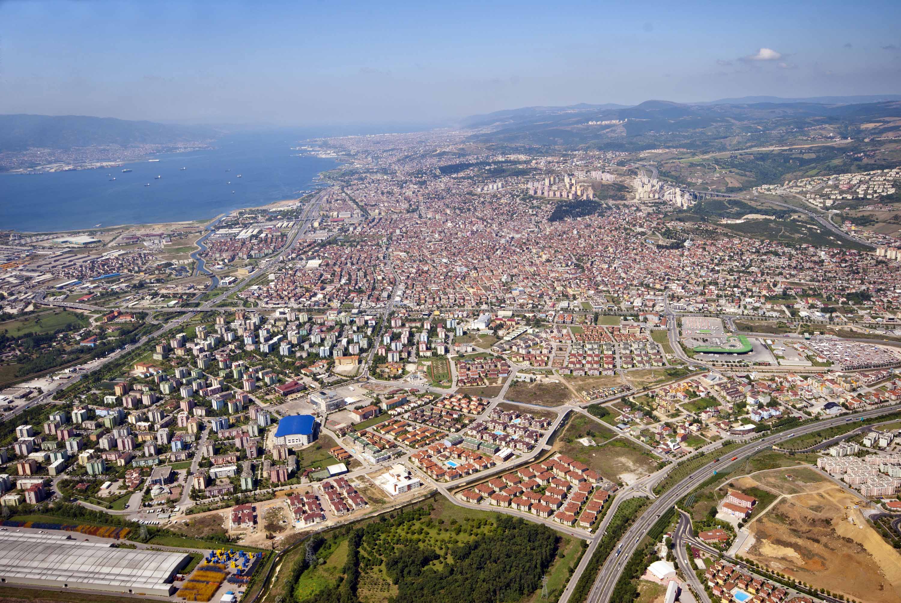 Kocaeli İzmit'in altyapısı yenilenecek