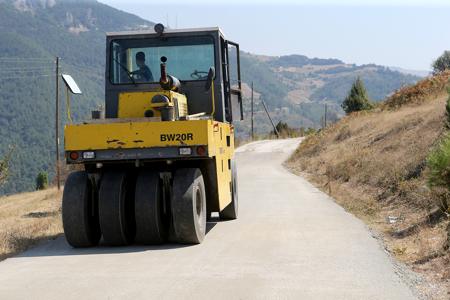 Sakarya'nın kuzeyinde beton yol yapılacak