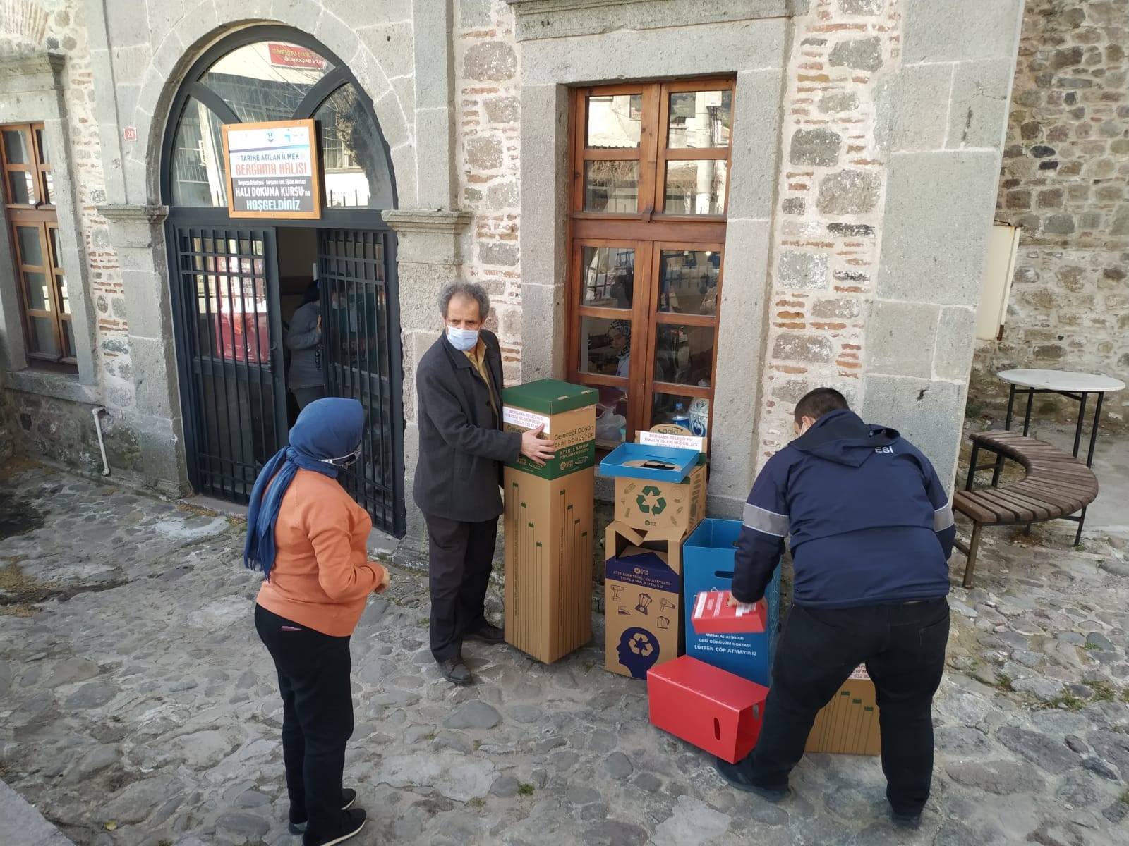 İzmir Bergama’da geri dönüşüm seferberliği